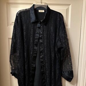 Victoria's Secret || Vintage || Size M/L || Long Sleeved Black Button Up Blouse